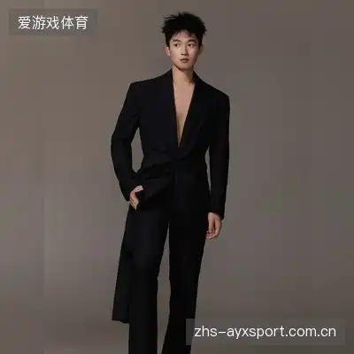 伍怡志